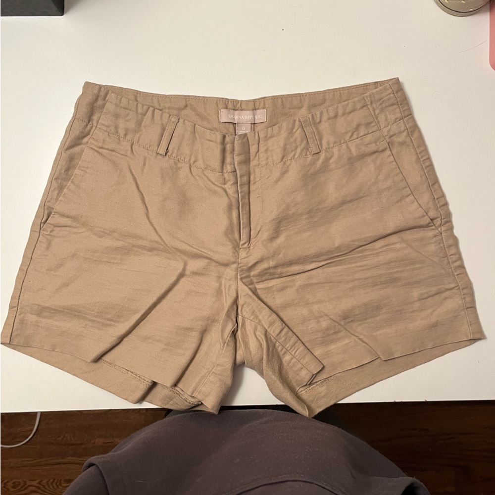 Banana Republic tan shorts size 0
